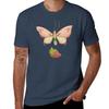 Erdbeer Schmetterling Cottagecore süß kawaii Schmetterling T-Shirt Trendiges lässiges Kurzarmhemd
