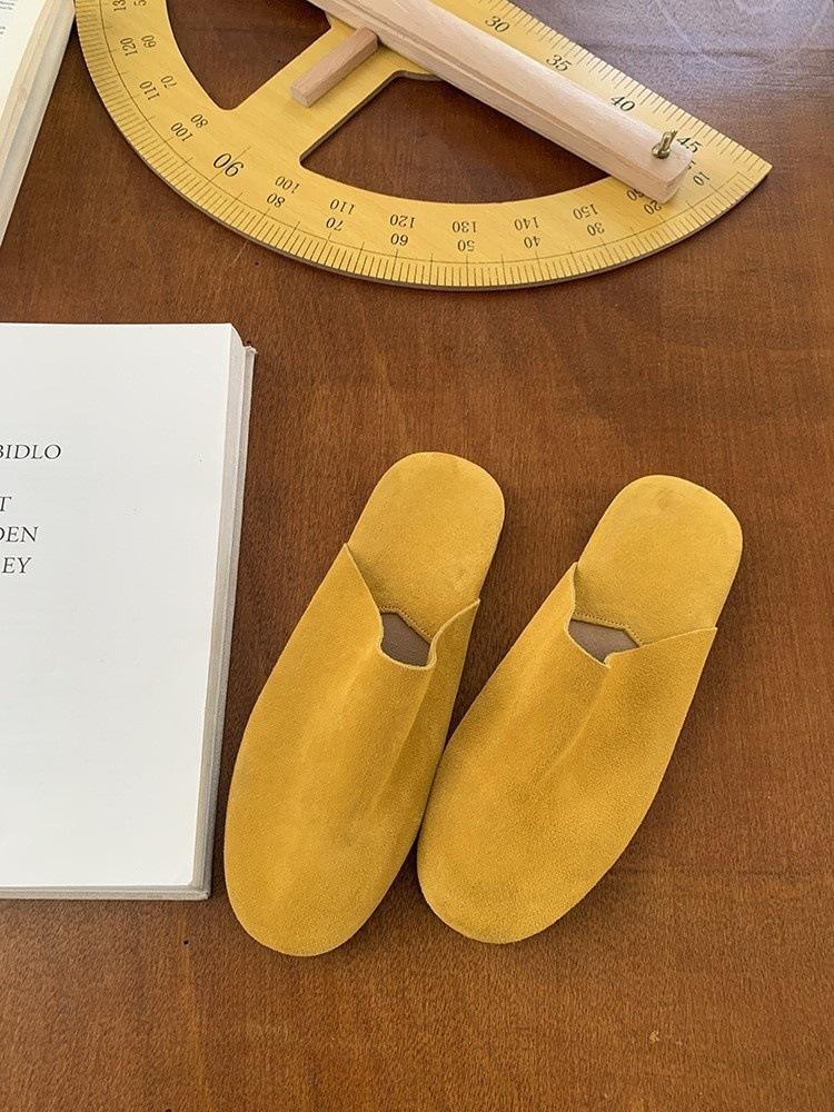 

Модная обувь на мягкой подошве для женщин весной 2025 года, новые модели, сочетающие уродливость и милоту, носить с сумкой-педалью и полушлепанцами, тренд 39 жёлтый