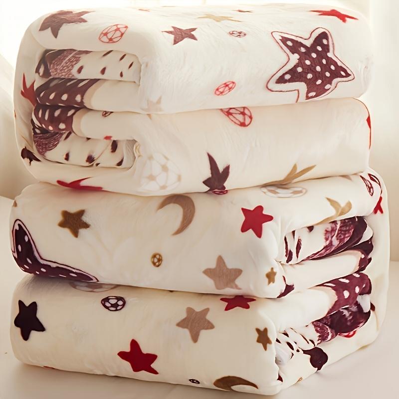 Soft Coral Fleece Floral Print Blanket - Light Blue with White Daisies & Green Leaves, Cozy All-Season Throw for Bedroom, Living Room, Office, Sofa