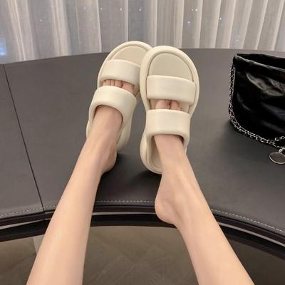 Dámska obuv – Sandále