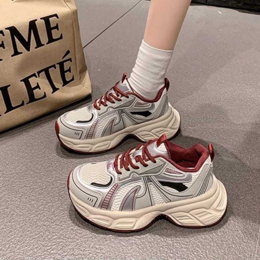 Thick-soled Fashion Cement Gray Dad Shoes Women's Shoes 2025 New Sports and Leisure Shoes Heightened Lace-up Leather Running Shoes