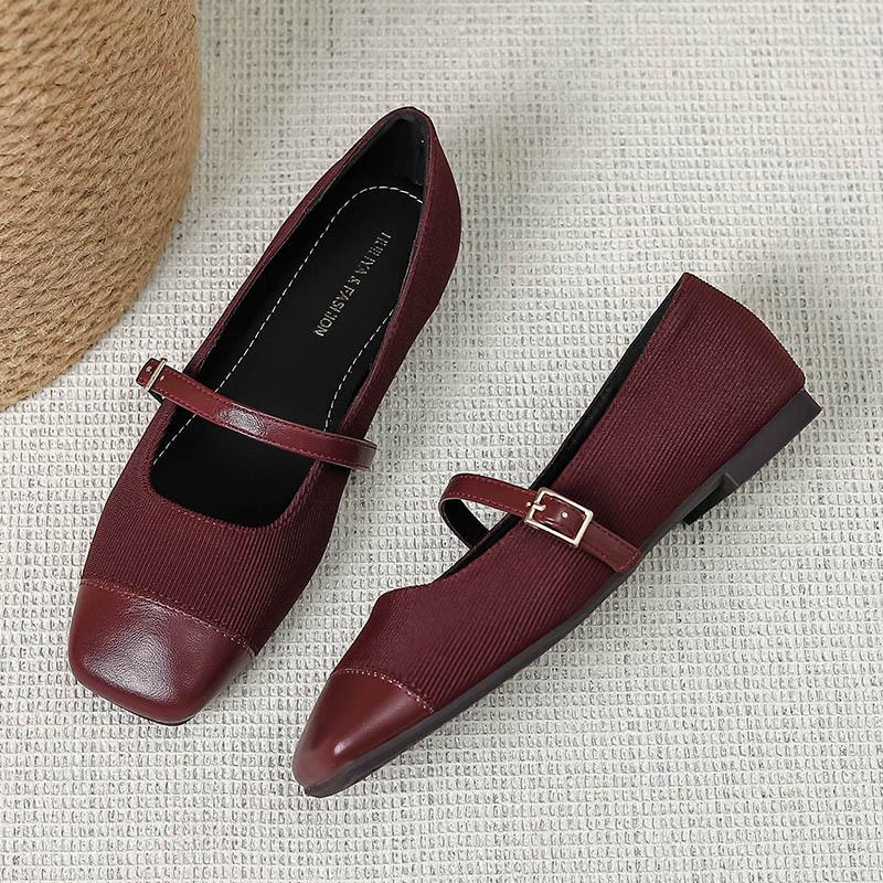 

Виноградные туфли-лодочки на плоской подошве женские с круглым носком на низком каблуке с микрофиброй женские модели 40 бордовый