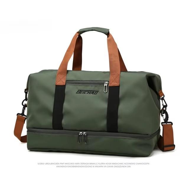 

Large Capacity Waterproof Travel Duffle Bag, Multifunctional Gym & Outdoor Bag with Shoe Compartment, Shoulder Luggage Tote зелений