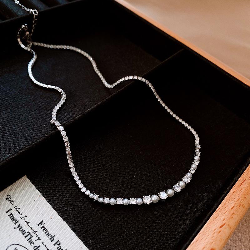 European and American fashion zircon arc smile pearl necklace commuter versatile collarbone chain necklace