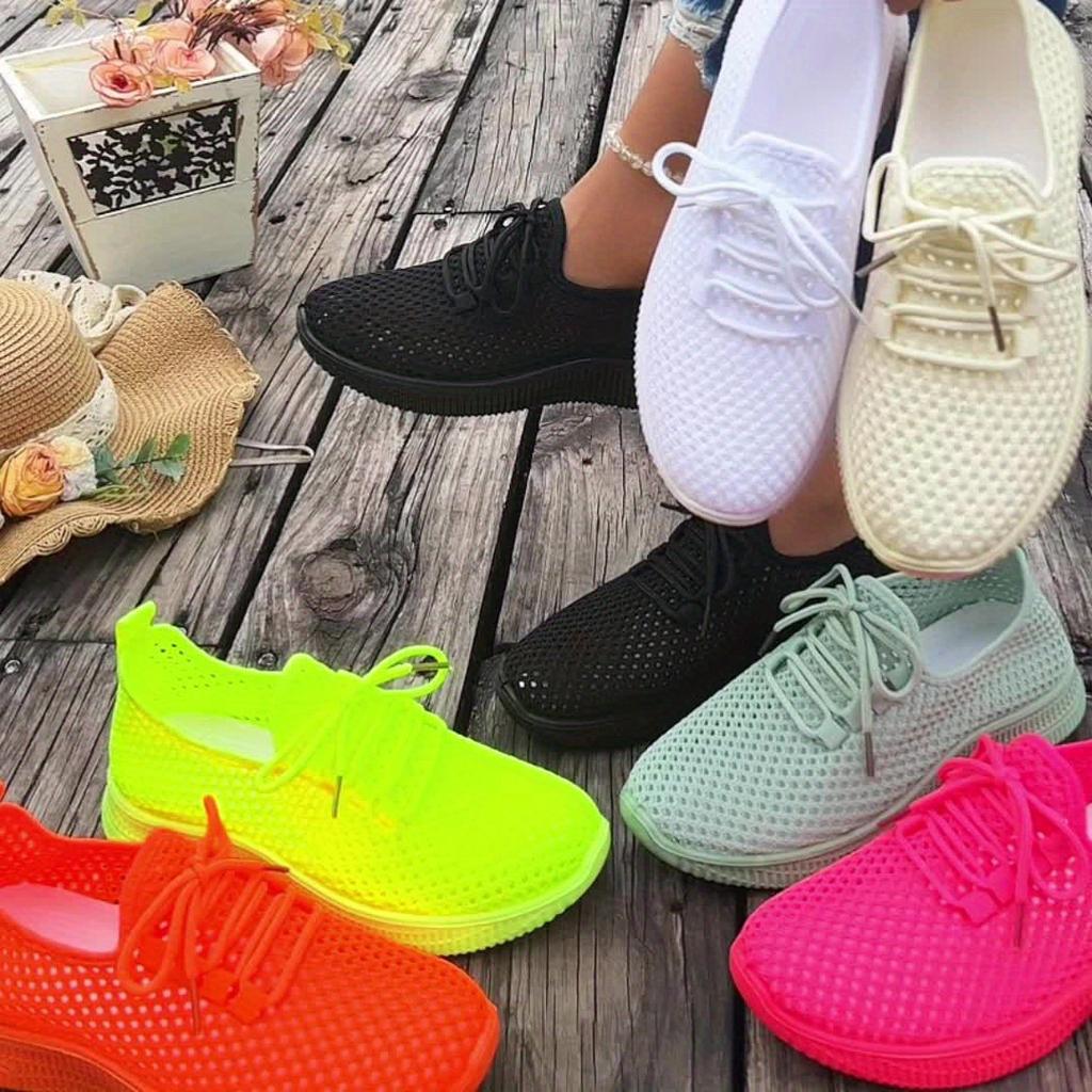 Women's Breathable Mesh Low-Top Sneakers - Comfortable Round Toe Walking Shoes for Daily Wear