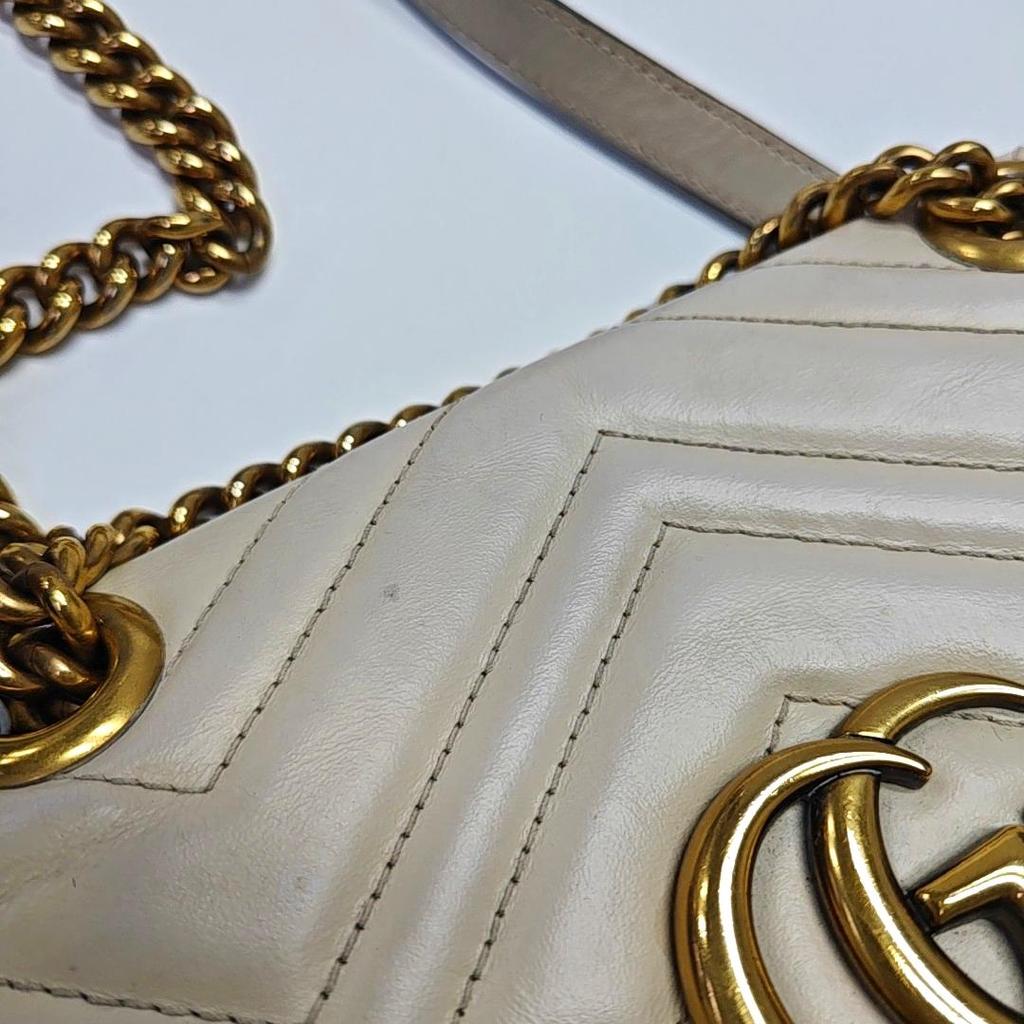 [Pre-Owned] Gucci GG Marmont Matelassé Mini Bag 'White' - Very Good #128IQDE