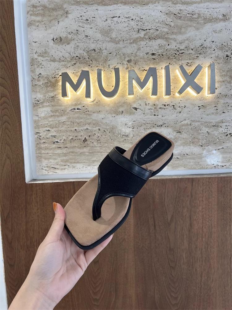 Fé vind sluttande klack muffin tjock sula flip-flops damkläder 2025 ny fransk nisch fyrkantig tå coola tofflor