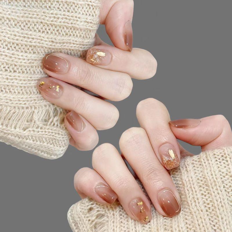 

Fall and Winter New Arrival Nail Stickers Blooming Gradient White Handmade Fake Nails Gentle Elegant Caramel Wear Armor XS short square brown coffee blooming