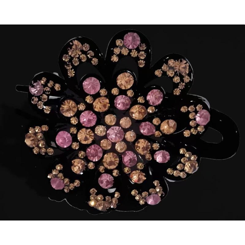 Retro Bun Hairpin with Three Teeth for Gripping. Fashionable Style Flower-shaped Three-toothed Duckbill Hairpin.