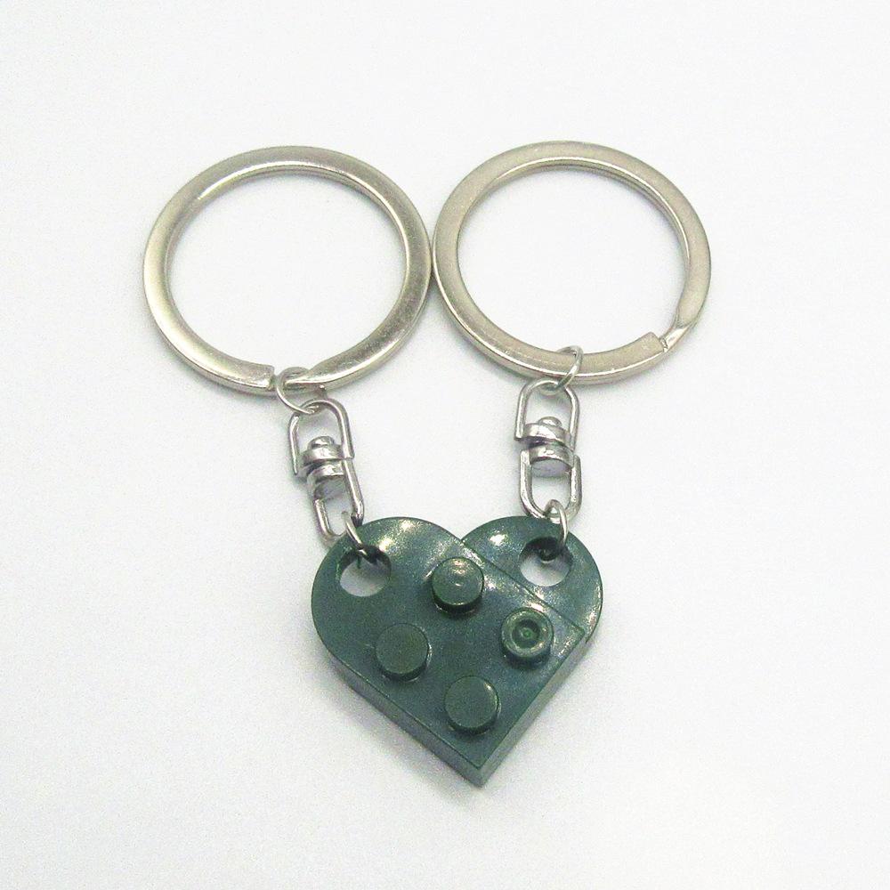 LEGO Heart Puzzle Keychain: European & American Style Building Block for Couples