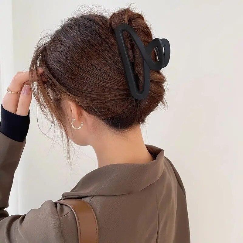 Pinces à cheveux vintage à motif géométrique creux, style crabe et requin, accessoires pour cheveux de fête pour femmes