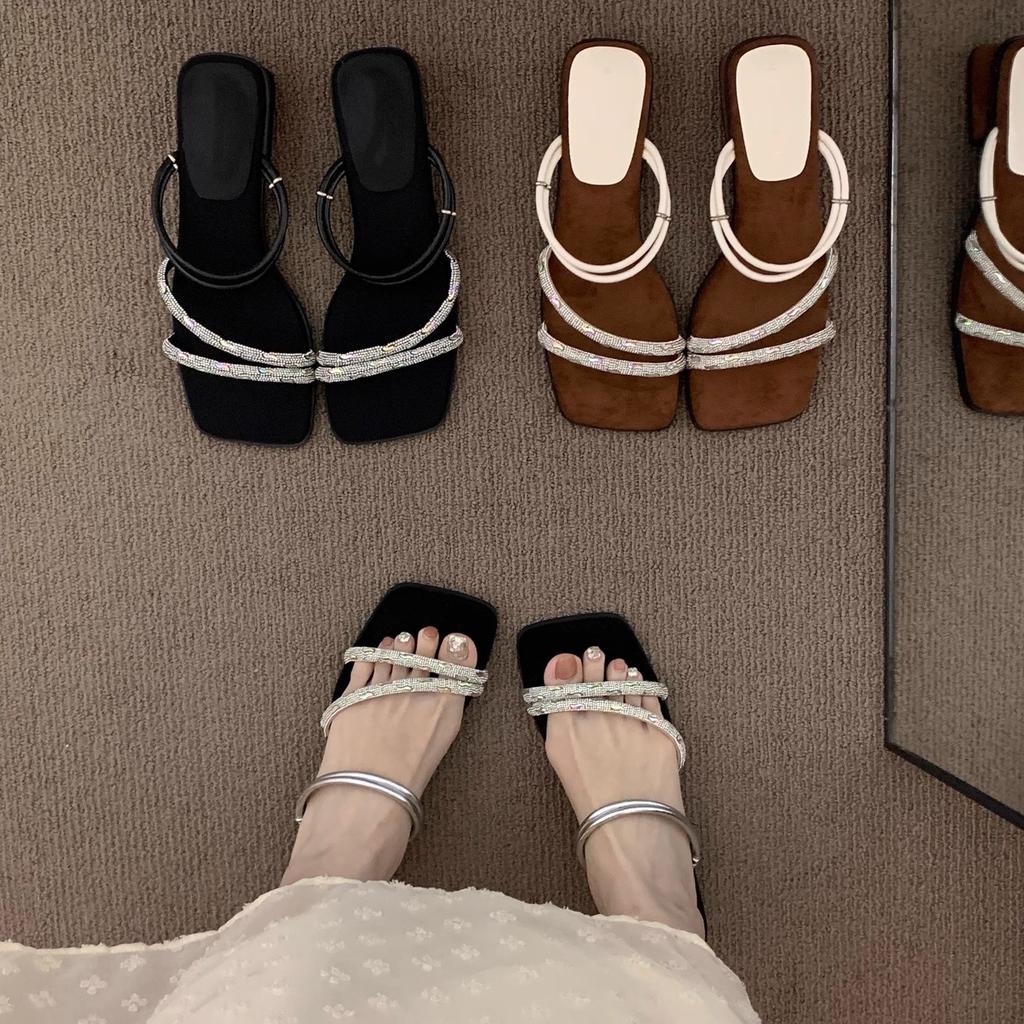 Niche Thick Heel Premium One-word Slippers Fairy Shoes Outer Wear 2025 Summer Temperament Evening French Sandals