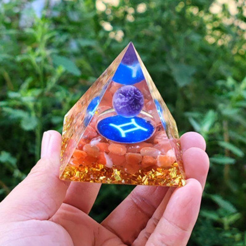 Energy Orgonite Chakra Pyramid Aura Divination Yoga Meditation Ornaments Craft