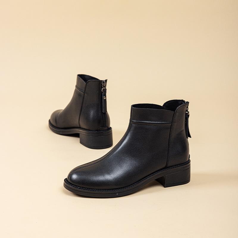 Leather Black Short Boots Women's Coarse Heel Soft Sole Autumn and Winter Fashion Single Boots Casual Martin Boots Versatile Medium Heel Skinny Boots