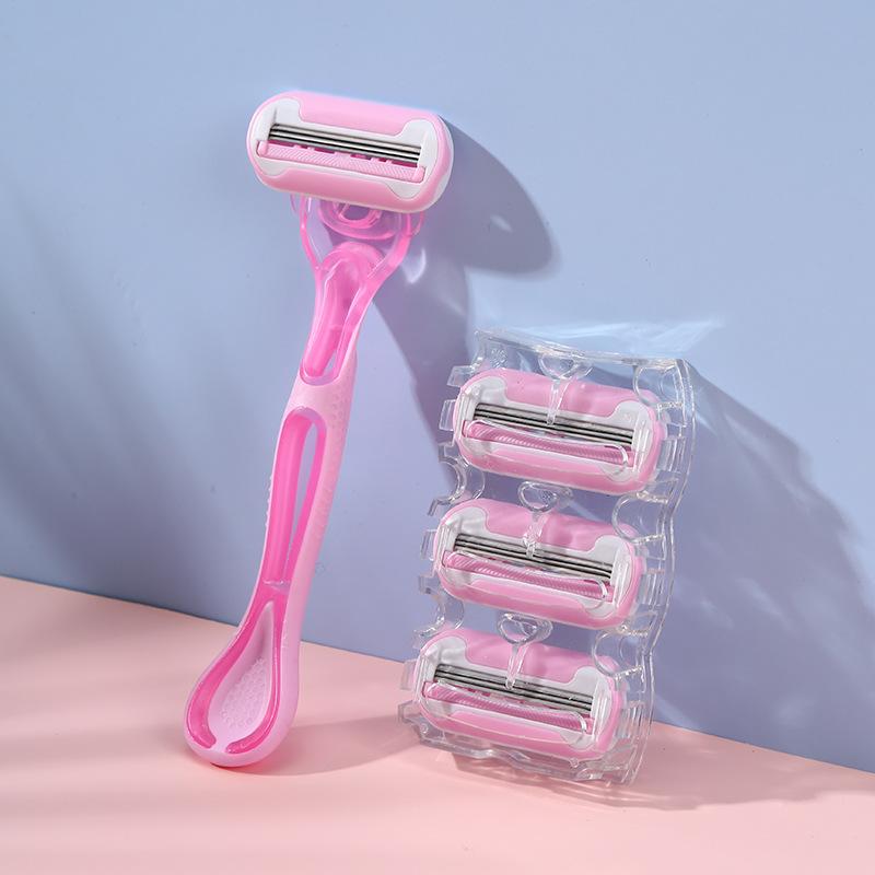Manual Razor Shaving Set with Handle and Four Replacement Blade Cartridges Transparent Protective Case Included