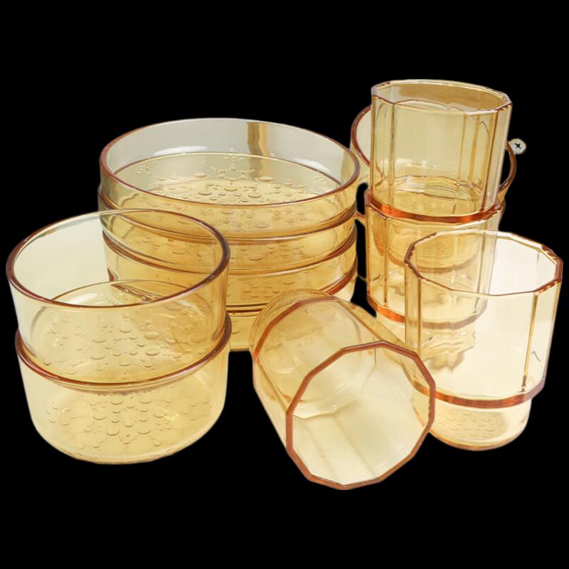 Elegant Amber Snowflake 12-Piece Tableware Set