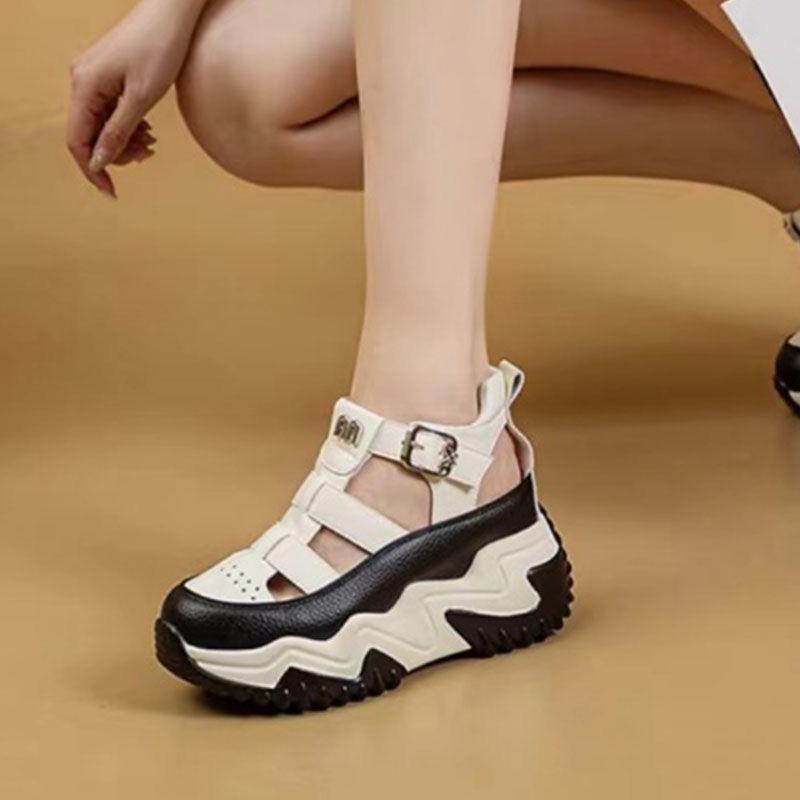 

Thick-soled hollow dad shoes women s 2025 summer new fashion sandals women s height-increasing casual versatile non-slip sneakers 35 чёрный