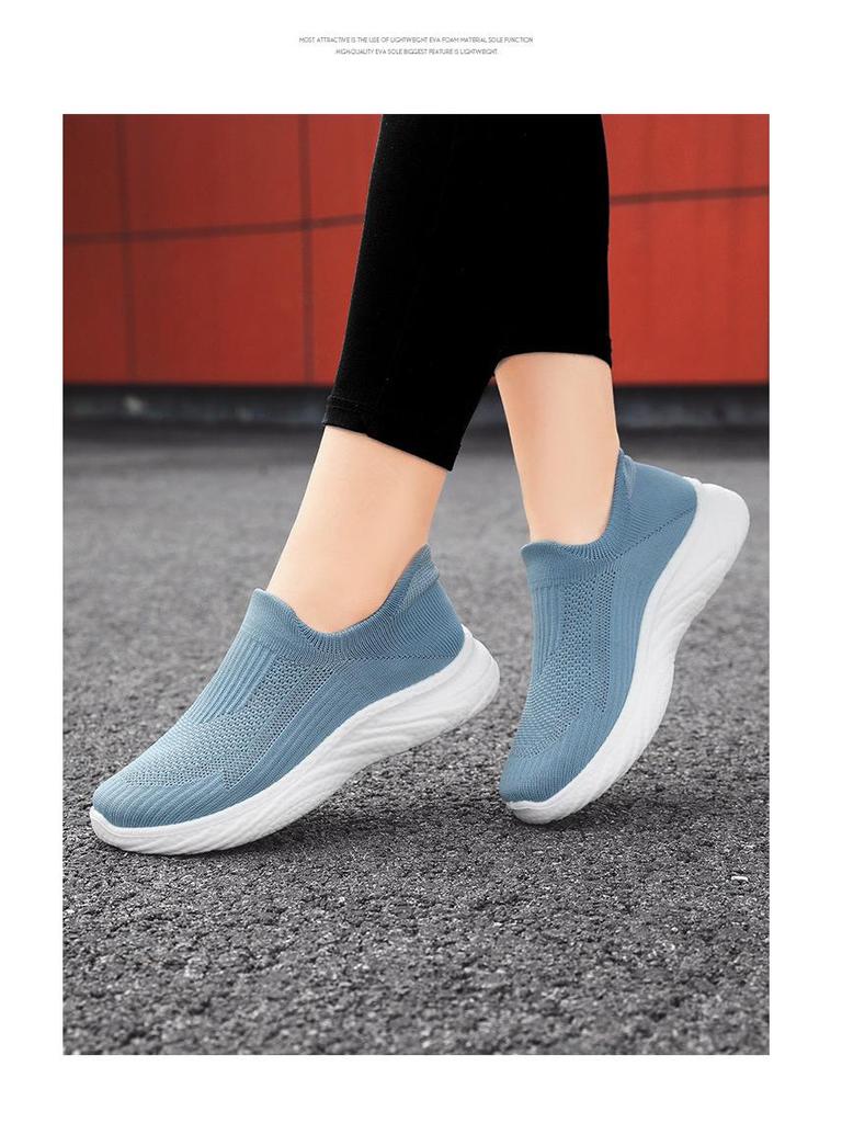 Men's Breathable Slip-On Sock Shoes, Odor-Resistant, Solid Color, Versatile Flyknit Shoes, Casual Couple's Wear