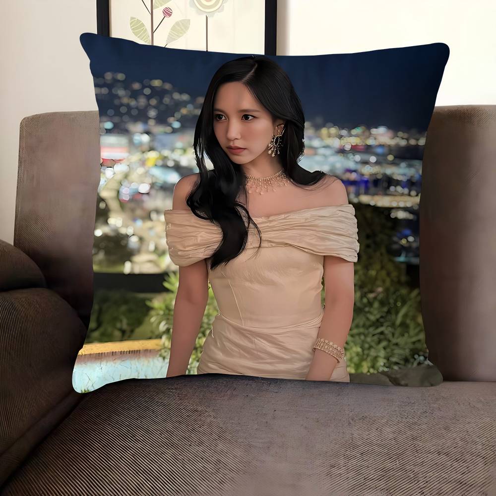 Singer M-Mina Pillow Cover For Bedroom Room And Living Room Sofa Decorative Cushion Cover