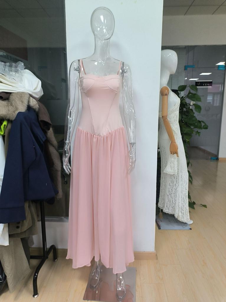 Spot commercio estero esplosione rosa vestito con bretelle femminile sexy top a tubo vita abito da banchetto vestito lungo