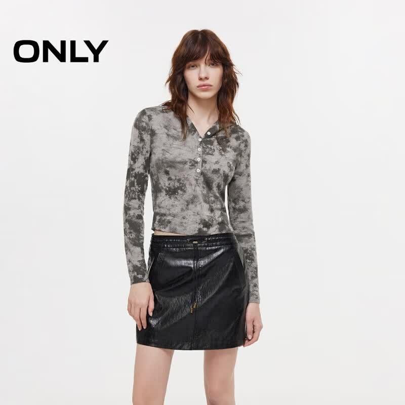 ONLY Women s Vintage Print Hooded Slim Fit Knit Sweater M