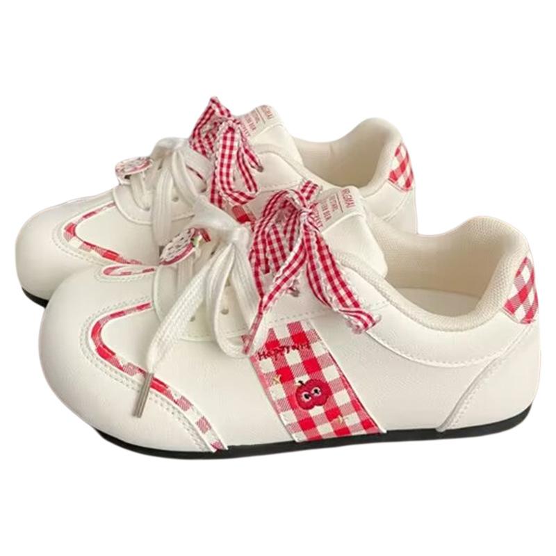 Versatile breathable mesh thin-soled fashion casual board shoes 2025 spring and autumn new student pink moral training shoes women's