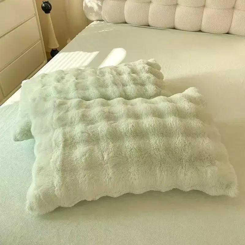 2 Pcs Plush Fur Pillow Case 48x74 Cm Soft Warm Fluffy Double Sided Pillow Cover Decorative Pillow Sham for Beds Home Decorations