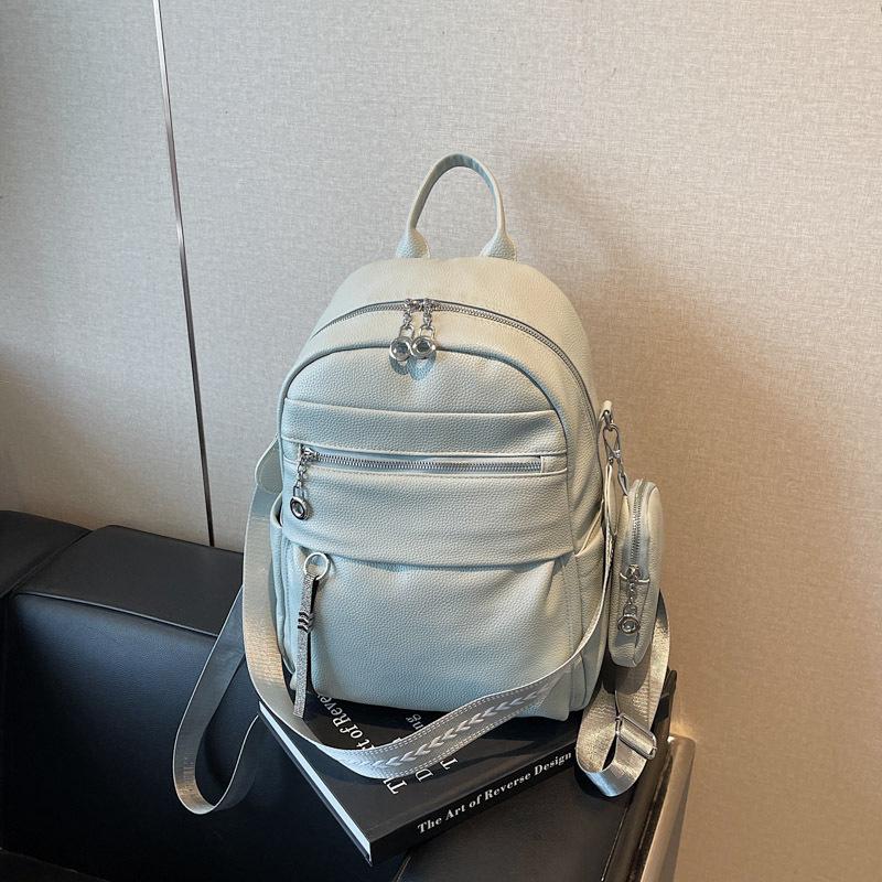 Backpack Women's Simple New Fashion Versatile Trend Large Capacity Leisure Travel Student Backpack