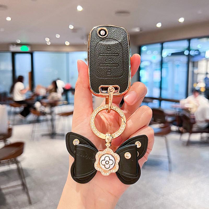 Applicable To Baojun 21/22 510/530/730 Protection Remote Control Men's and Women's Trolley Key Chain Case Key Case