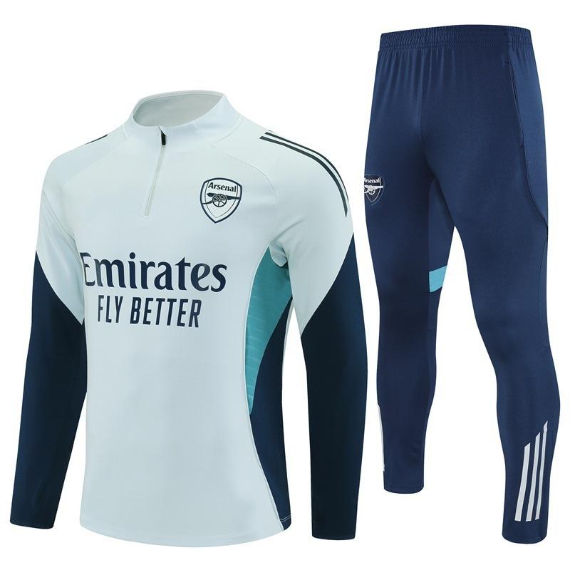 2526. sezonas, Manchester United Paris Arsenal