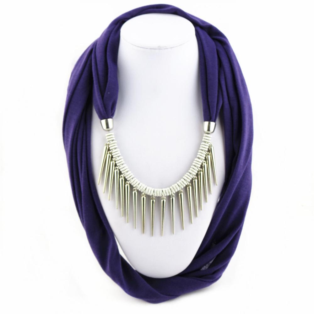 Stylish Fashion Scarf Necklace with Metal Spike Pendant – Elegant Infinity Scarf for Women, Boho Chic Statement Accessory