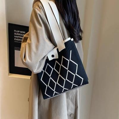 Crochet Mesh Beach Tote Bag Shoulder Bag Handbags Boho Knit Bag for Women Knitted Tote Bag Large Capacity Shoulder Bag Women's Aesthetic Hobo Bag