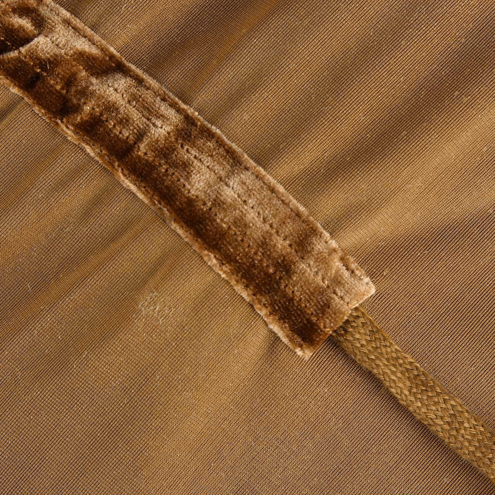 Женская модная повседневная золотая бархатная куртка с длинным рукавом и карманом на поясе — фото 6