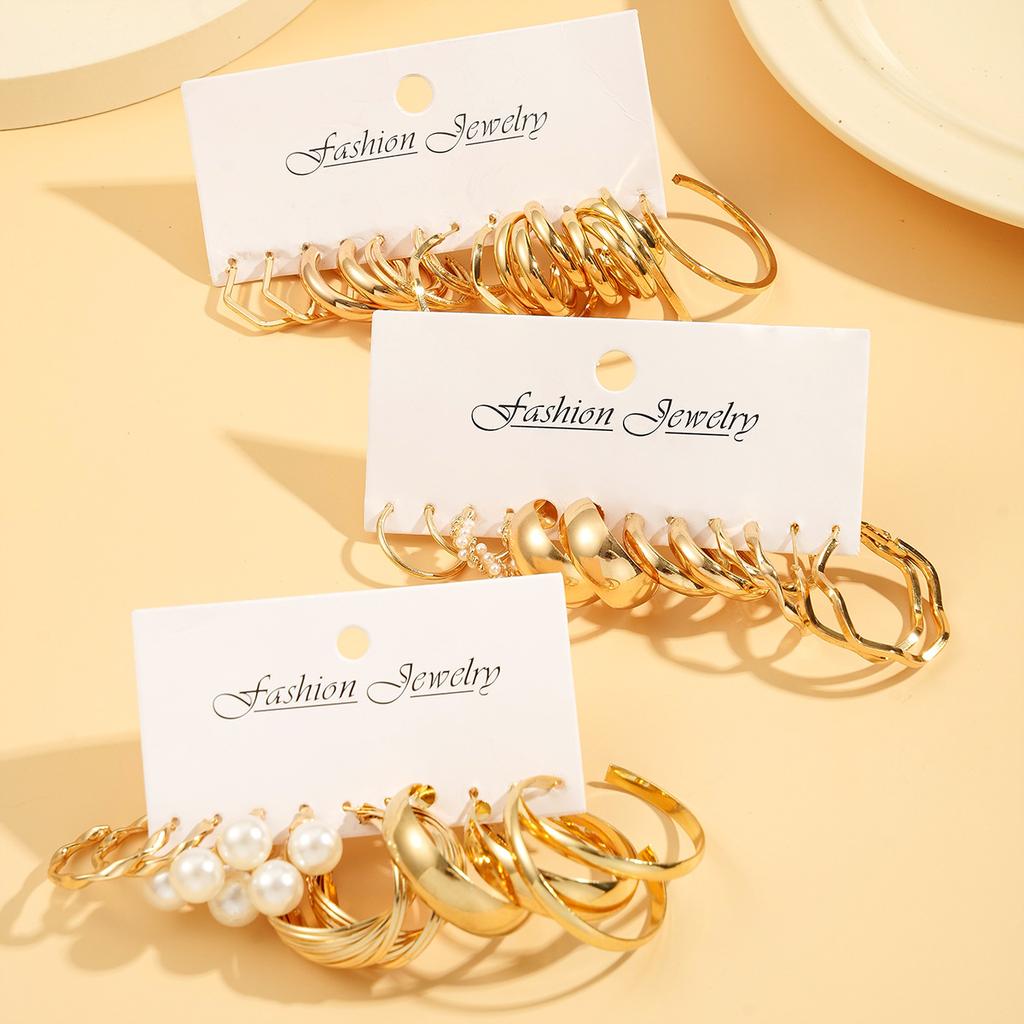 17 Pcs New Exaggerated Gold Color Pearl Earrings Sets Boho European And American Temperament Circle Earring Trendy Jewelry Gifts