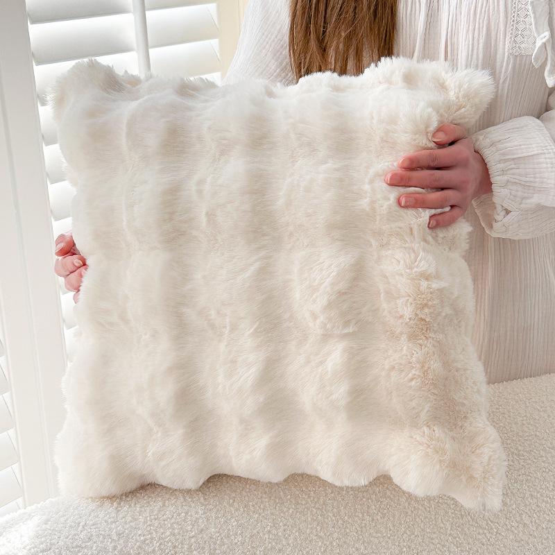 Tuscany Nordic Style Faux Fur Plush Pillow - Autumn/Winter Rabbit Fur Throw for Sofa & Bedroom
