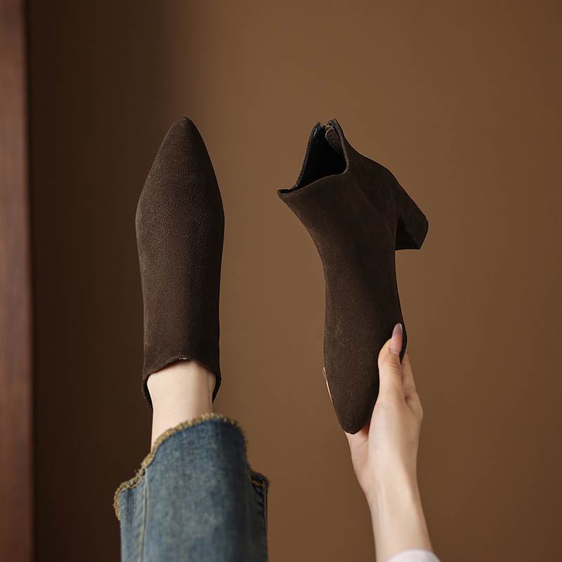 Krazing Pot Cow Suede Nubuck Pointed Toe Thick Heels Chelsea Boots Size 43 Zip Basic Clothing Women Ankle Boots