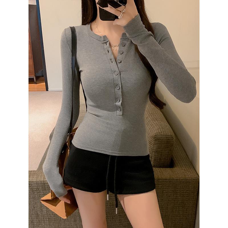 Women's Button Henley Neck Regular Shoulder Long Sleeve Top Slim Fit Ribbed Knit Cropped T-shirt Y2K Hot Girl Fall Basic Layering Blouse