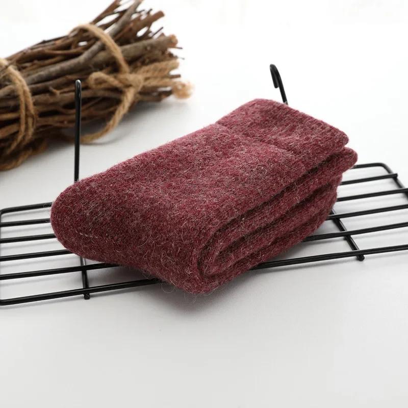 

Russia Super Thicker Solid Socks Merino Wool Rabbit Socks Against Cold Snow Warm Socks Winter Funny Happy Female Women Socks красный