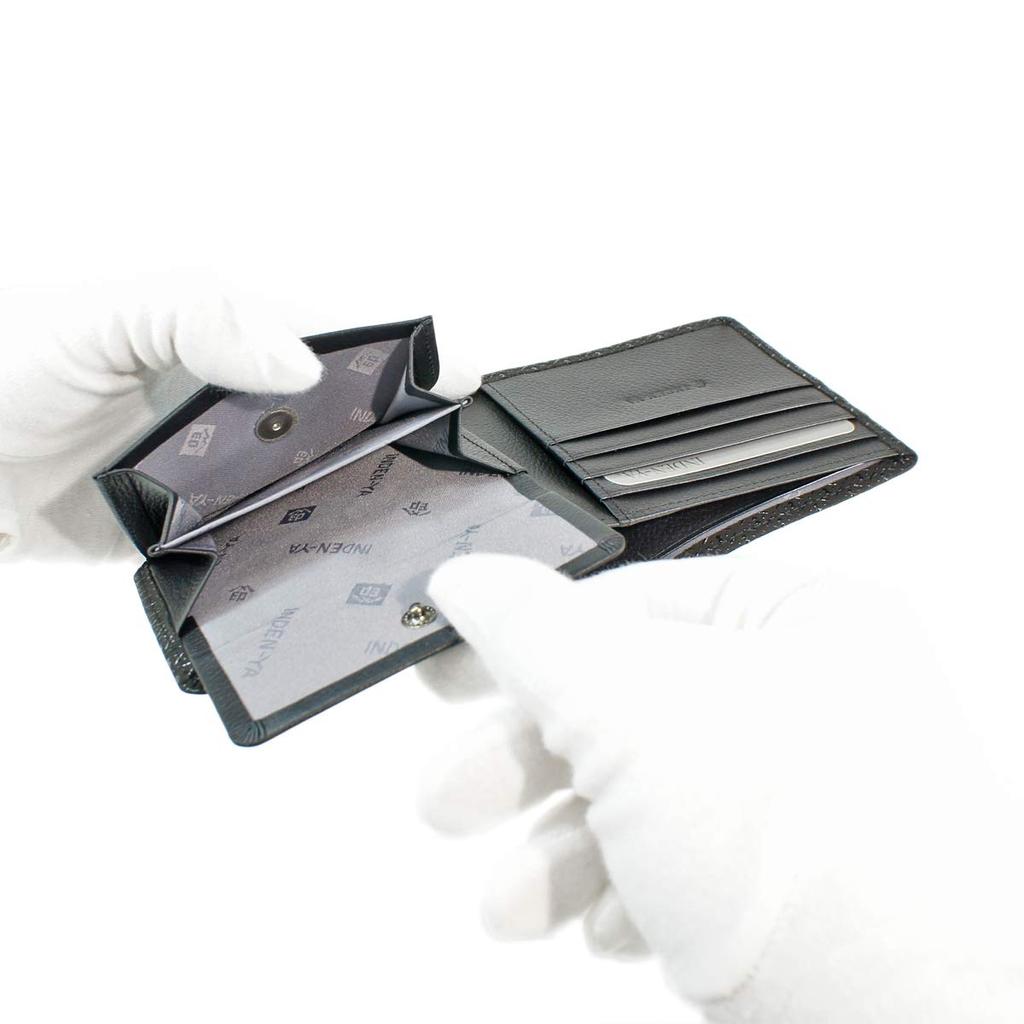 [Inden-ya] Inden Bifold Wallet with Bill Compartment J and Coin Purse, Deerskin, Black with Black Lacquer, Gourd Pattern, 2006-01-007