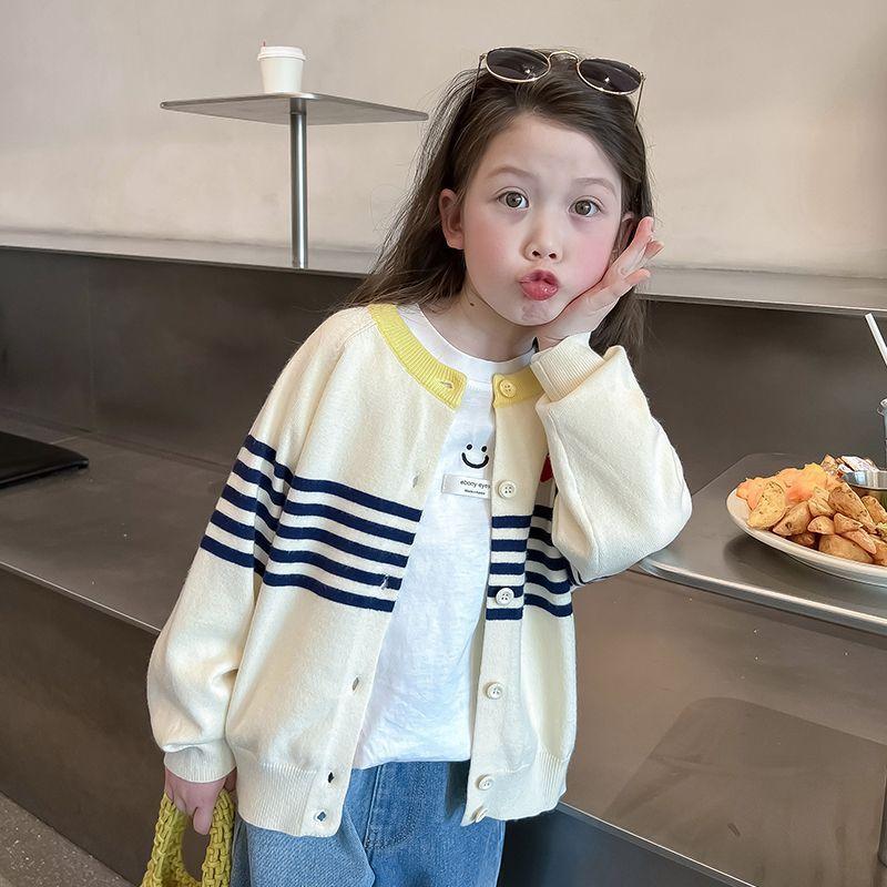 Girls Flower Sweater Cardigan Spring and Autumn Children Fashion Knitwear