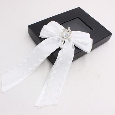 Accessori – Cravatte, papillon, colletti e polsini