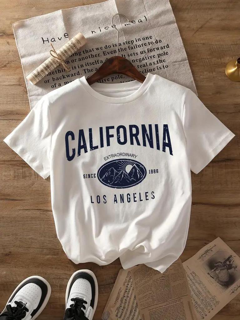 Women's Short-Sleeved Christmas Crew Neck Top