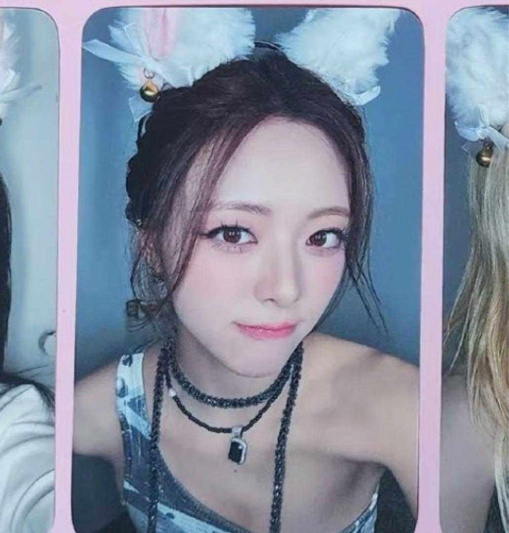 

[USED] itzy Yuna GOLD withmuu Pre-order Limited Bonus Trading Card