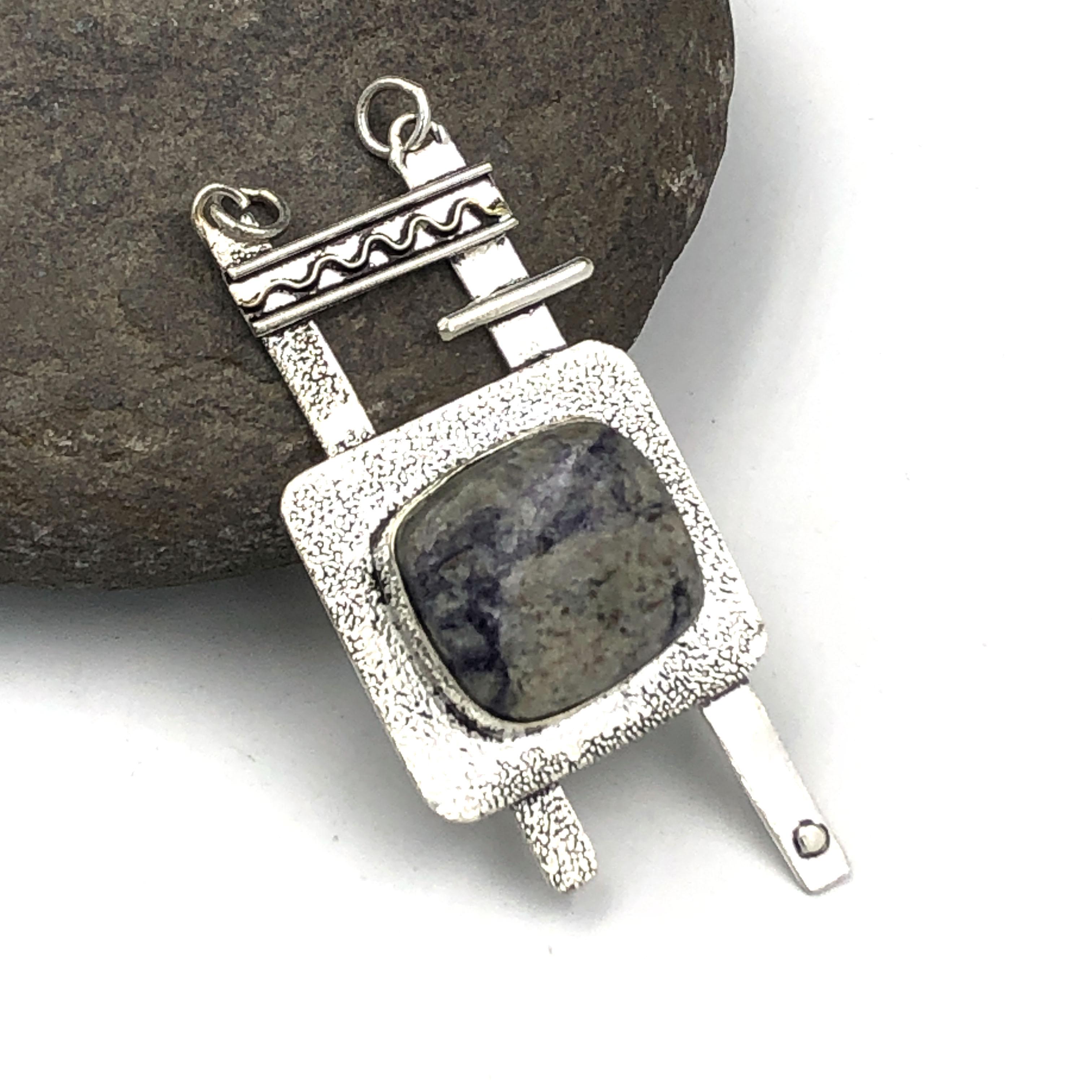 

Натуральный драгоценный камень Тиффани 925 пробы Стерлинговое серебро Дизайнерский кулон 2,89 AJP-119