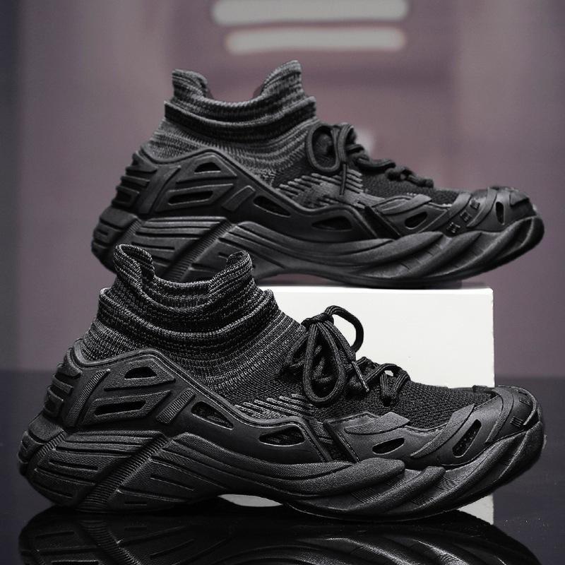 Casual socks shoes men's breathable fly-woven shoes student youth sports trendy shoes summer men's shoes