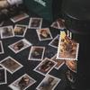 100 Yaprak Scrapbooking Çıkartmaları Göz Alıcı Su Geçirmez PET Dekoratif Mühür Temalı Çıkartma Ev İçin
