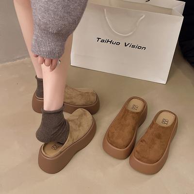 Baotou halvtofflor tjocksulade damhöstkläder 2025 nya Mullerskor Internetkändisar hällösa bröd lata muffinsskor