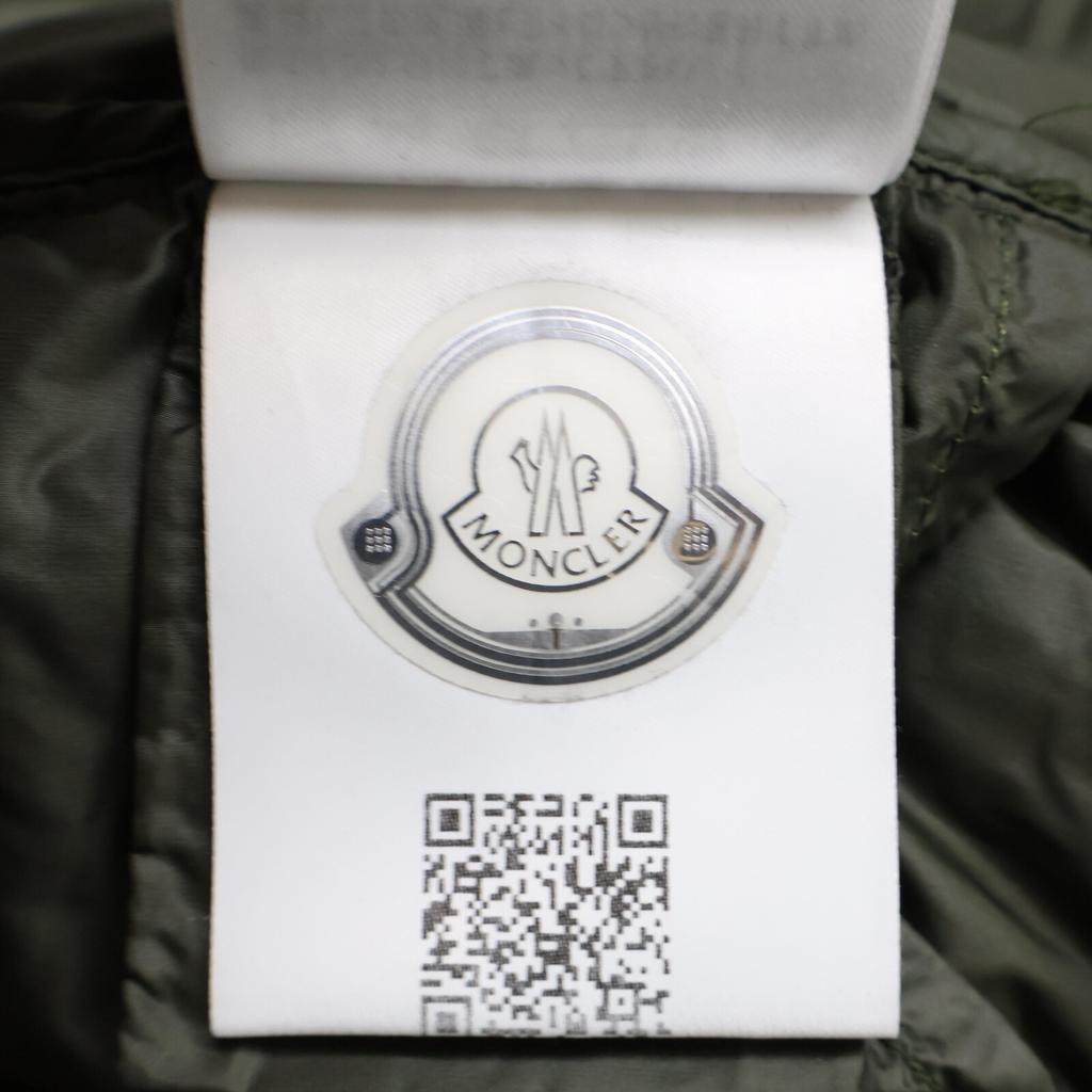 MONCLER [2020 model] DUROC quilted hoodie down coat 00 khakiUsed