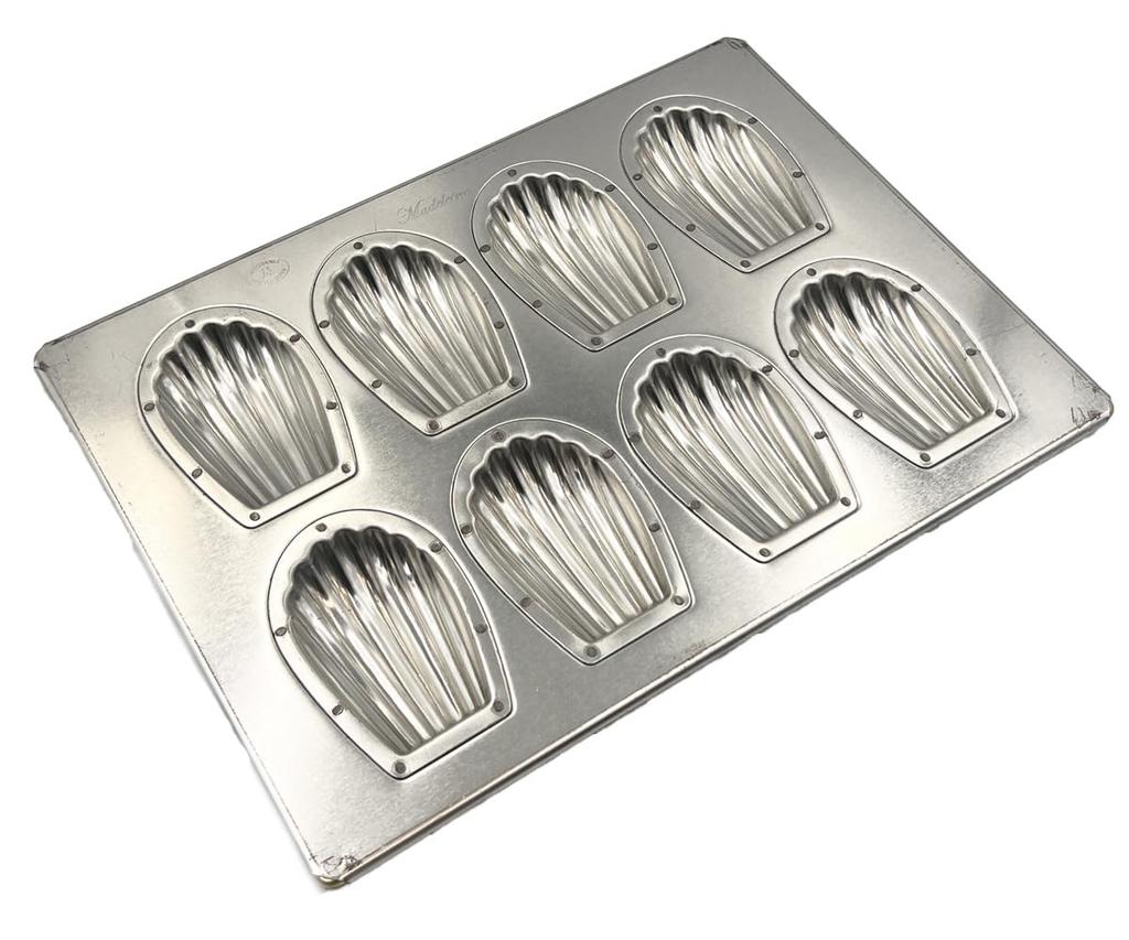 Matsunaga Manufacturing Co., Ltd. Silicone-coated Silver Madeleine Baking Pan 8P MS15