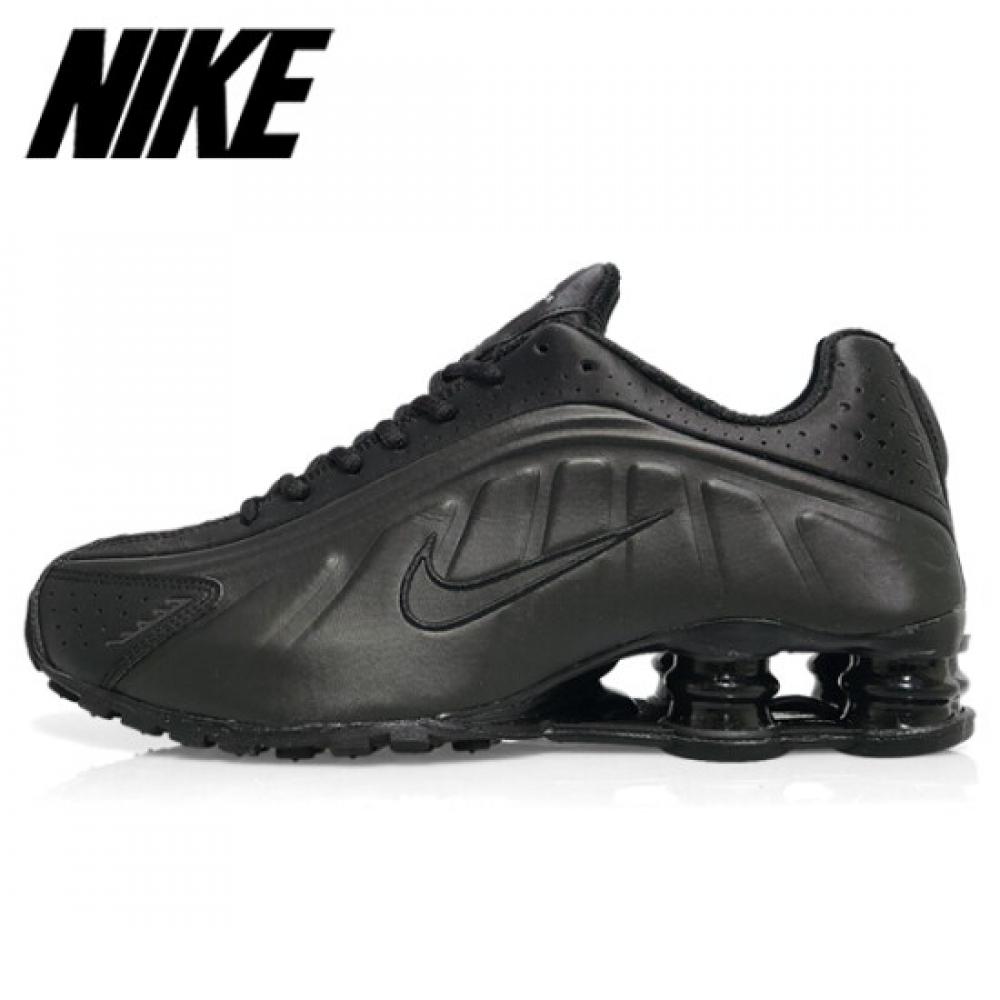 Nike Shox R4 Sneakers Black Bright Crimson Hq1988 001